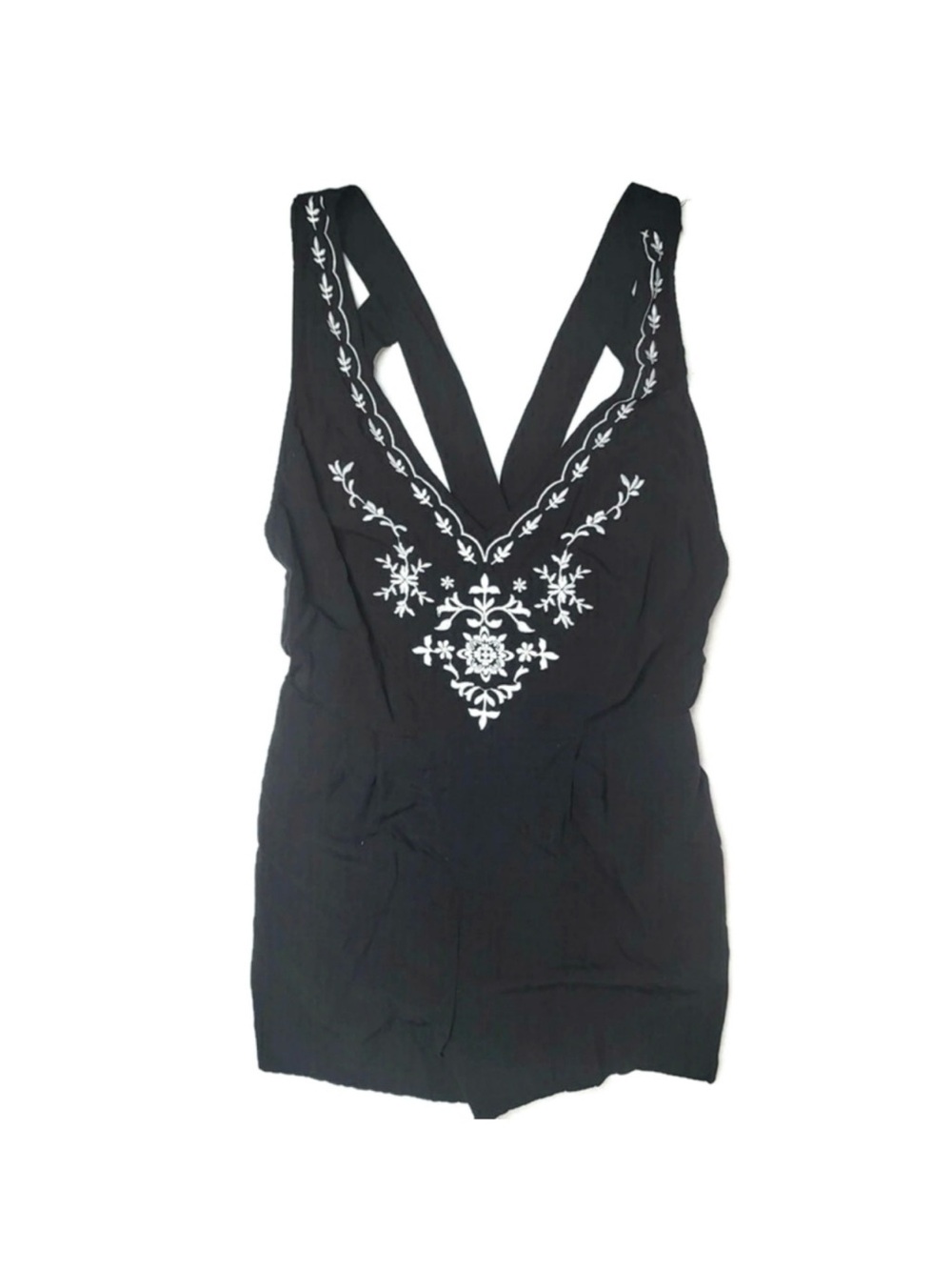Forever 21 black and embroidered romper small